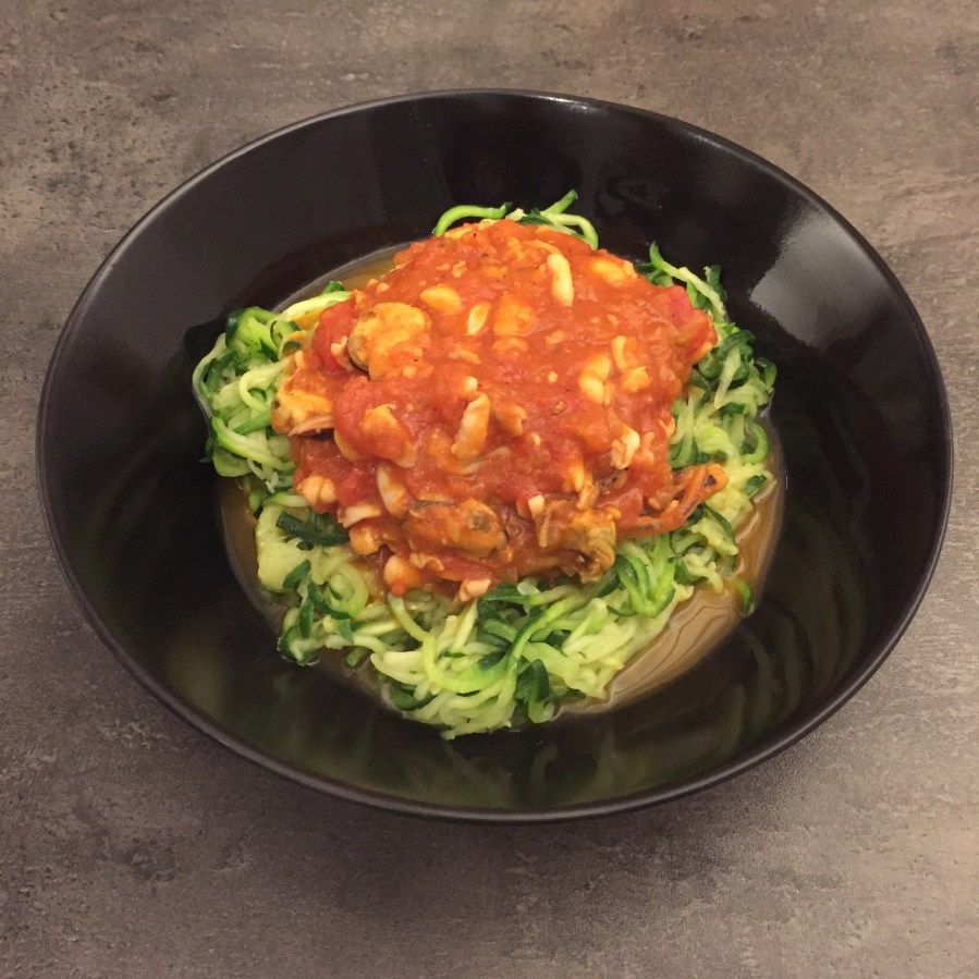 Zucchininudeln mit Meeresfrüchten