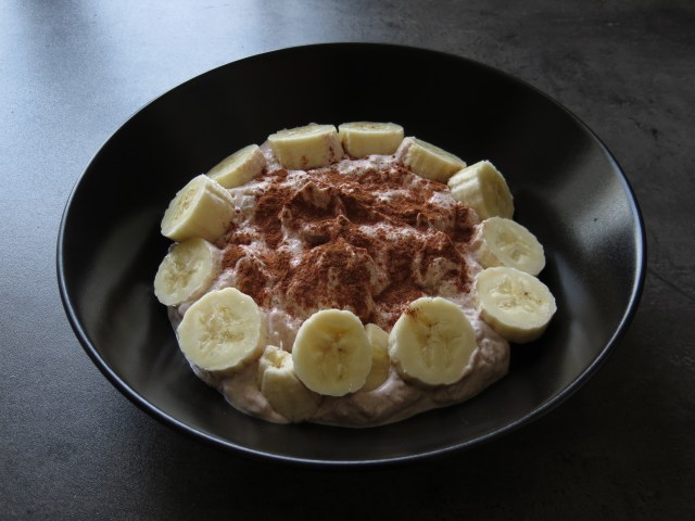 Zimtmüsli mit Bananen
