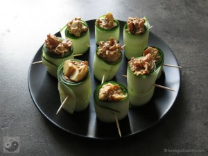 Gefüllte Gurkenröllchen auf dem Teller