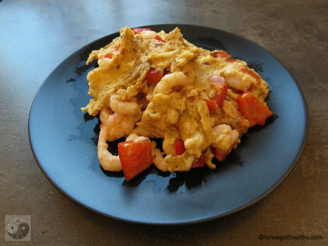 ruehrei-mit-krabben-und-paprika