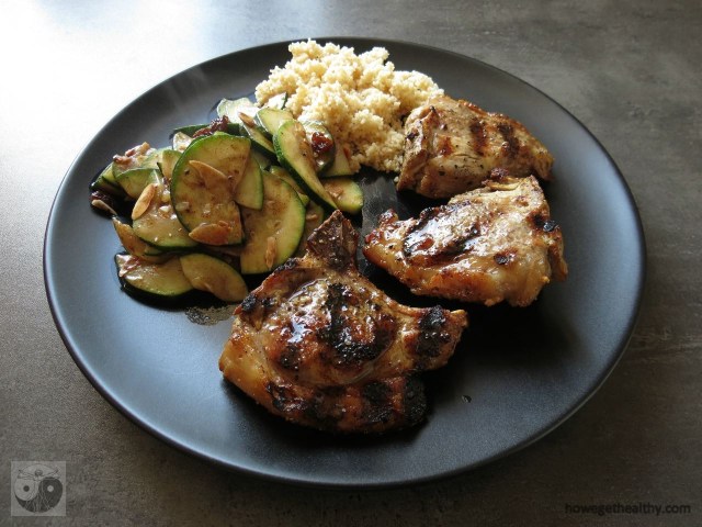 orientalische-zucchinipfanne-mit-lammkotletts