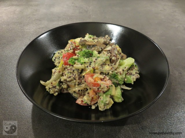vegetarische-quinoabowl-mit-tahina