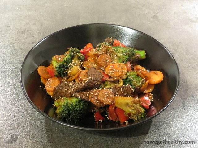 Asiatische Gemuesepfanne mit Rind