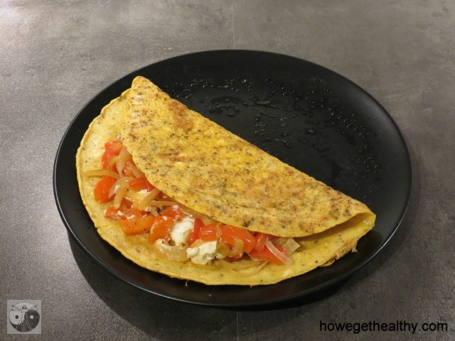 Gefuelltes Omlettee mit Paprika und Feta