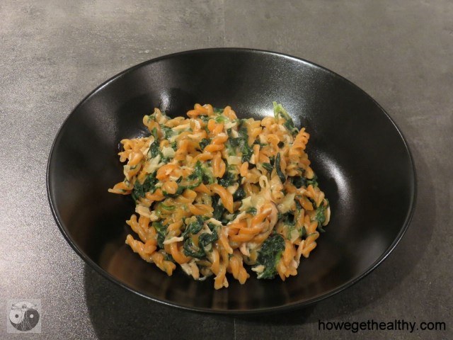 One Pot Pasta mit Lachs